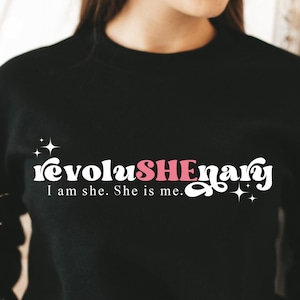 RevoluSHEnary Svg, Ella soy yo Svg, Yo soy ella svg, Cita inspiradora png, Emprendedor Svg, Ella es fuerte Svg, Chica jefa Svg, Jefa Lady Png