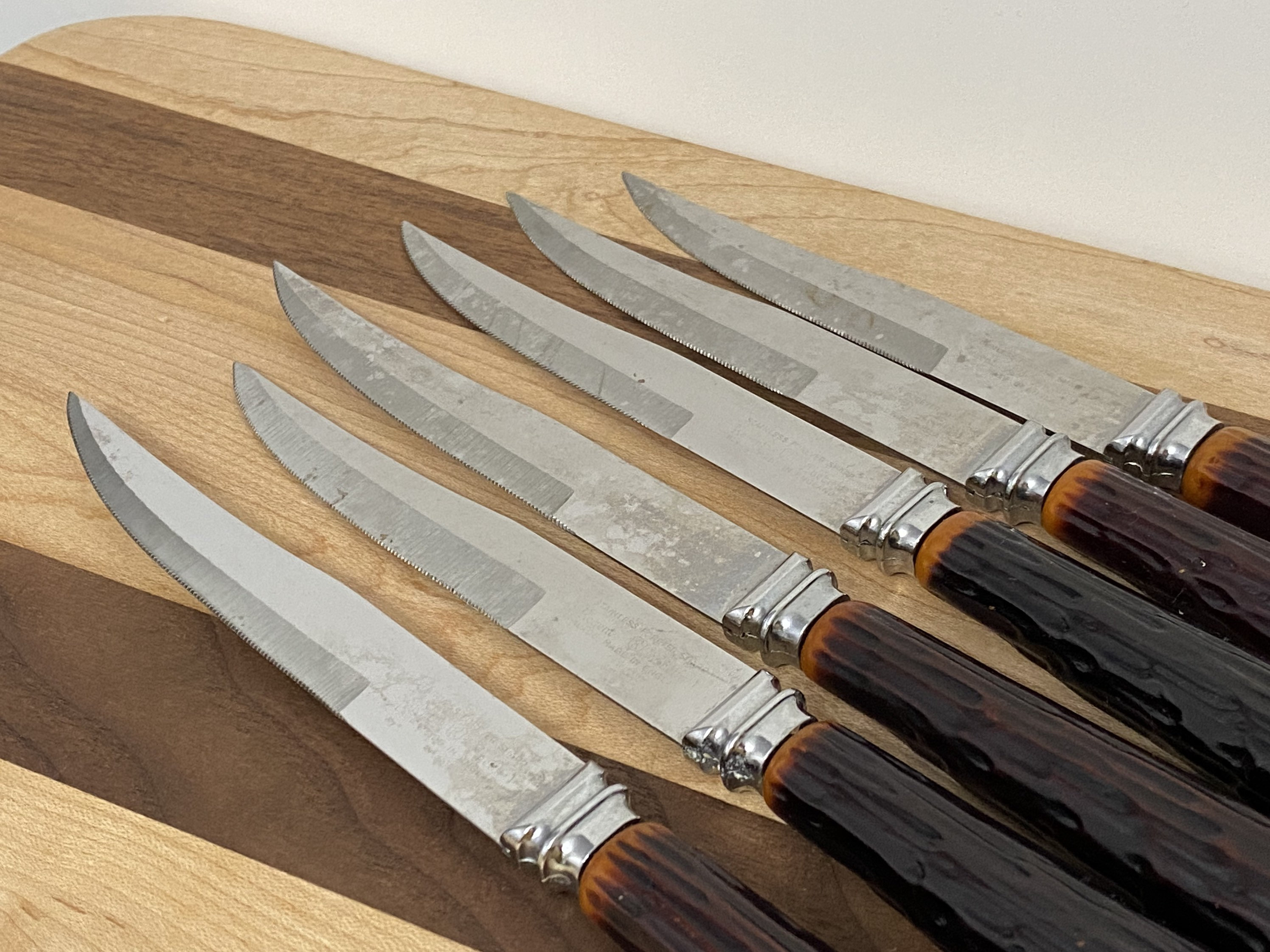 Vintage Regent Sheffield Knives, Forever Sharp Steak Knives, Faux