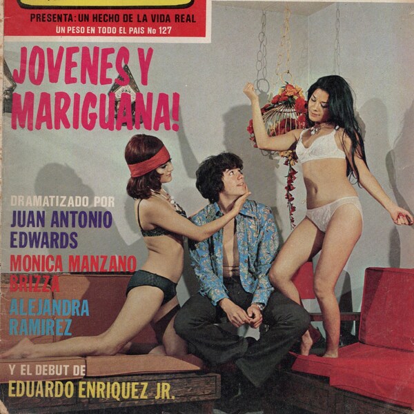 Rare! CASOS DE ALARMA No 127 1973 Vintage Mexican Sleaze Fotonovela Photo Comic Book