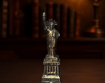 Vintage Statue of Liberty Miniature Cast Metal New York Souvenir 4 Inch