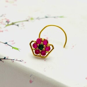 18k Gold Indian Nose Stud Floral Nostril Jewelry Tribal Small Nose Ring Indian Nose Pin Gold Nostril Piercing CZ Nose Stud