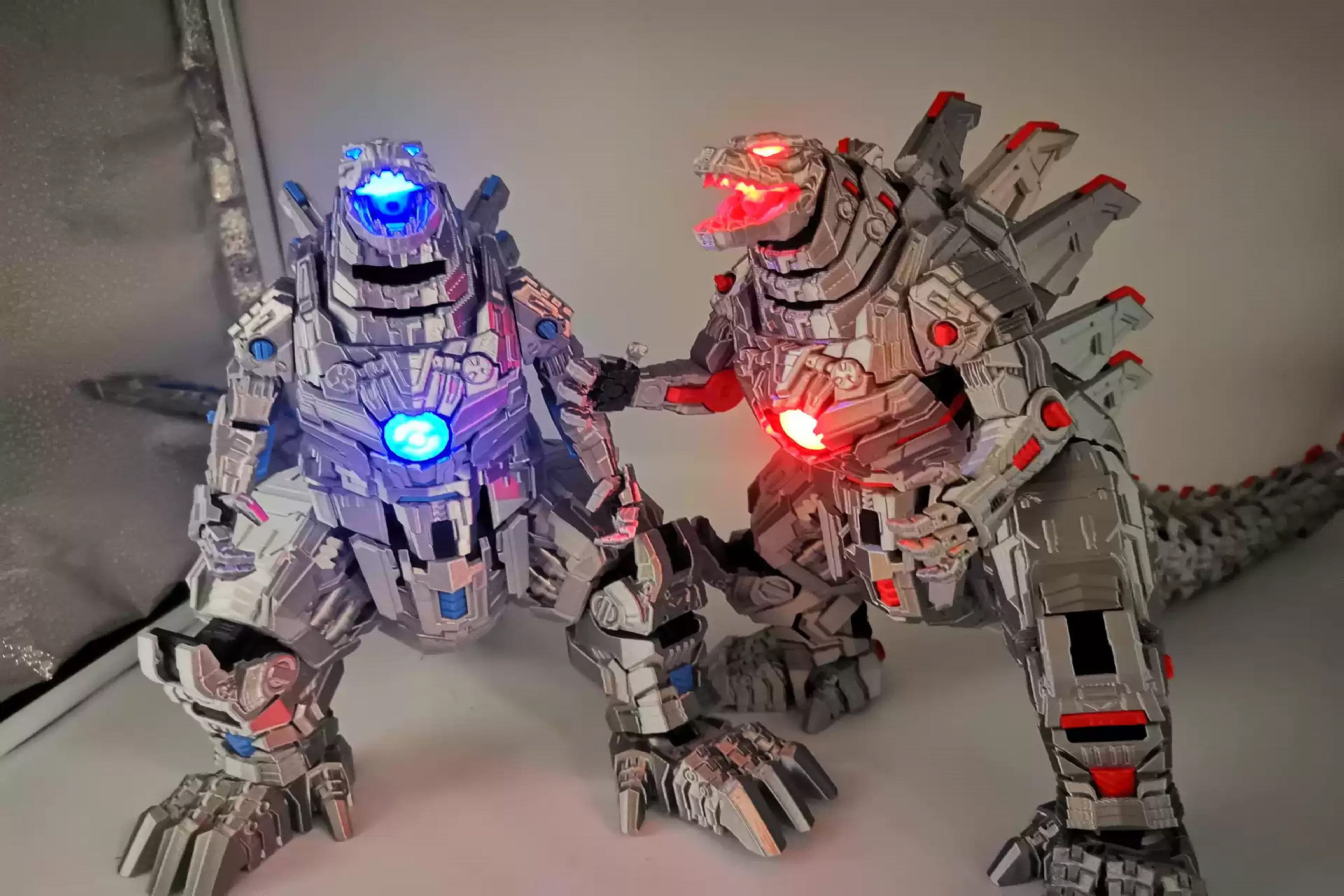  TwCare Set of 2 Mecha Godzilla Earth MechaGodzilla