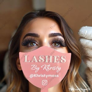 Personalized Lash Prop Mirror: Handheld Face Paddle, Salon Decor