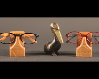 Solid wood glasses holder Oak nose stand Wooden glasses holder Glasses stand Nose-shaped glasses storage Atelier Peli