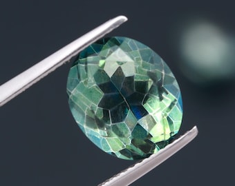 Quartzo Cristal Verde Facetado (10 x 12 mm) Corte Oval