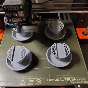 Bee Hive Ant Trap | 3D Printed Bee Hive Accessories | Customizable Beekeeping Tools | Durable & Eco-Friendly | Enhance Your Beehive Setup