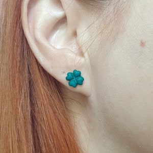Shamrock Stud Earrings, St Patricks Day Jewelry, 4 Leaf Clover Earring, Lucky Irish Gift