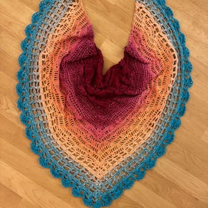 triangular scarf
