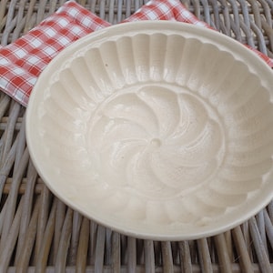 Pudding Mold Vintage Ceramic Pottery Petrus Regout & Co. Holland 1940
