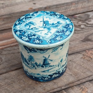 Niederländische blaue und cremefarbene Windmühlenlandschaftsdose 1940 Holland