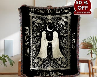 Manta Til Death, manta tejida personalizada con fantasmas, regalo de aniversario, boda de Halloween, regalos espeluznantes para parejas, acogedora y peculiar con estampado floral negro