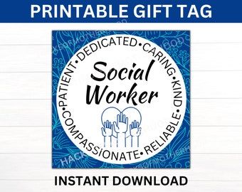 Op de afbeelding: Printbare cadeaukaart met een blauw-wit ontwerp. De kaart heeft een cirkel met de woorden "Sociaal werker" in zwarte tekst. De cirkel is omgeven door een blauw bloemenpatroon en de woorden "Geduldig, Toegewijd, Zorgzaam, Aardig, Meelevend, Betrouwbaar".