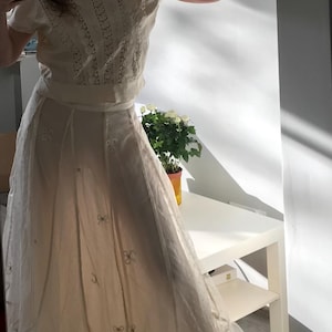 Bluzka i spódnica z naturalnego jedwabiu marki Reine Seide w stylu vintage jako prezent