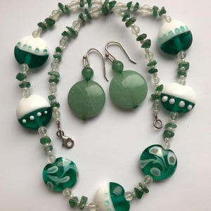 Vintage Murano glass jewelry set: necklace and earrings. Necklace and  bead of green - white glass and jade earrings, Italy, 80s.