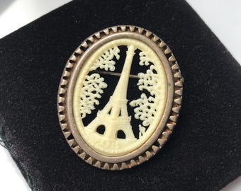 Broche vintage de la Torre Eiffel, pin de celuloide, marfil francés, Torre Eiffel, París, década de 1920