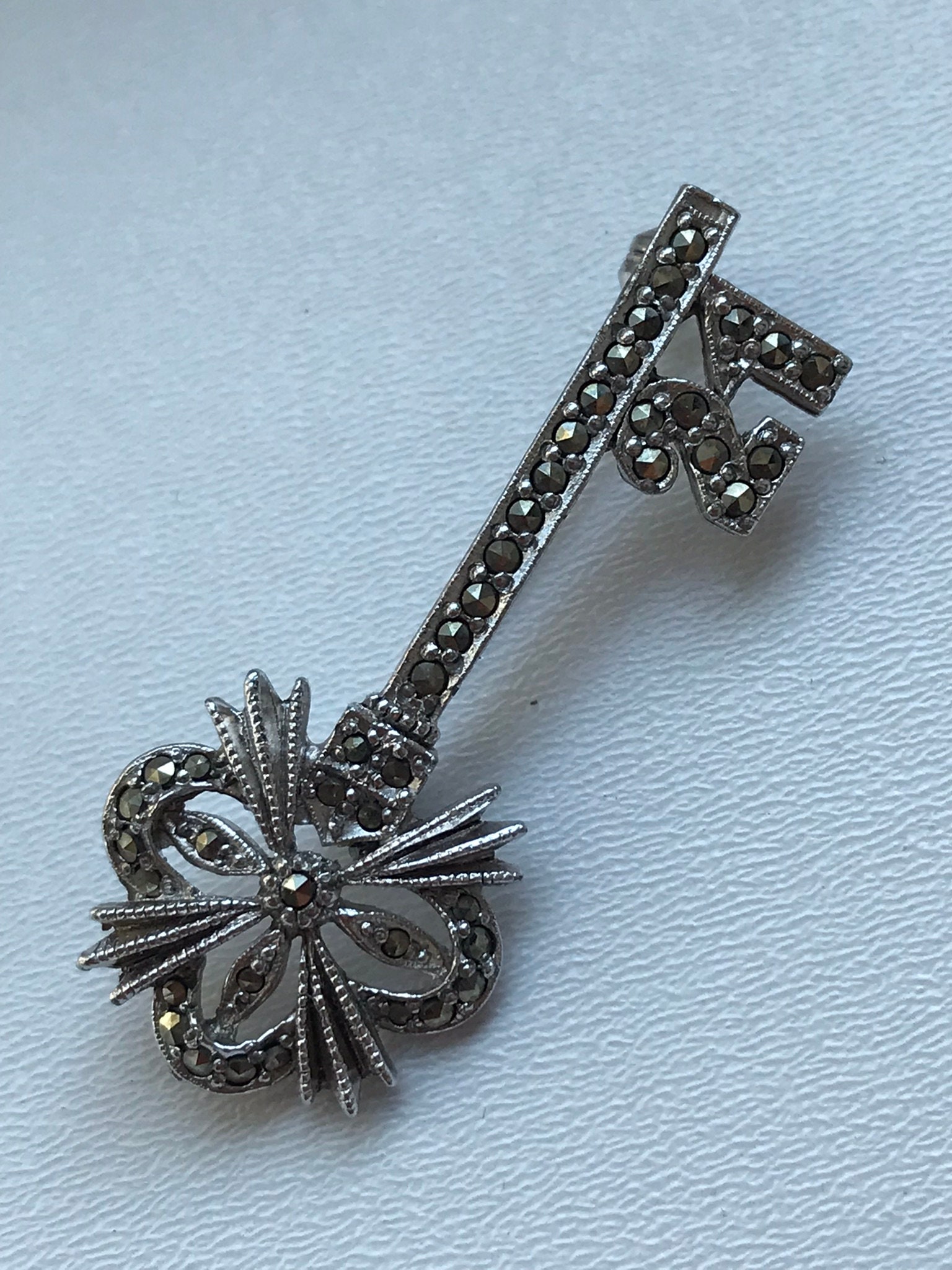 Vintage marcasite brooch “21-Year”. Key "coming of age" brooch. Birthday gift traditional jewelry.