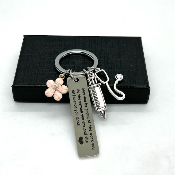 Personalized Nurse keychain,Nurses' Day gift,Christmas Gift for Nurses, Doctor Keychain, Graduation Gift for Medical Students,Nursing Gift
