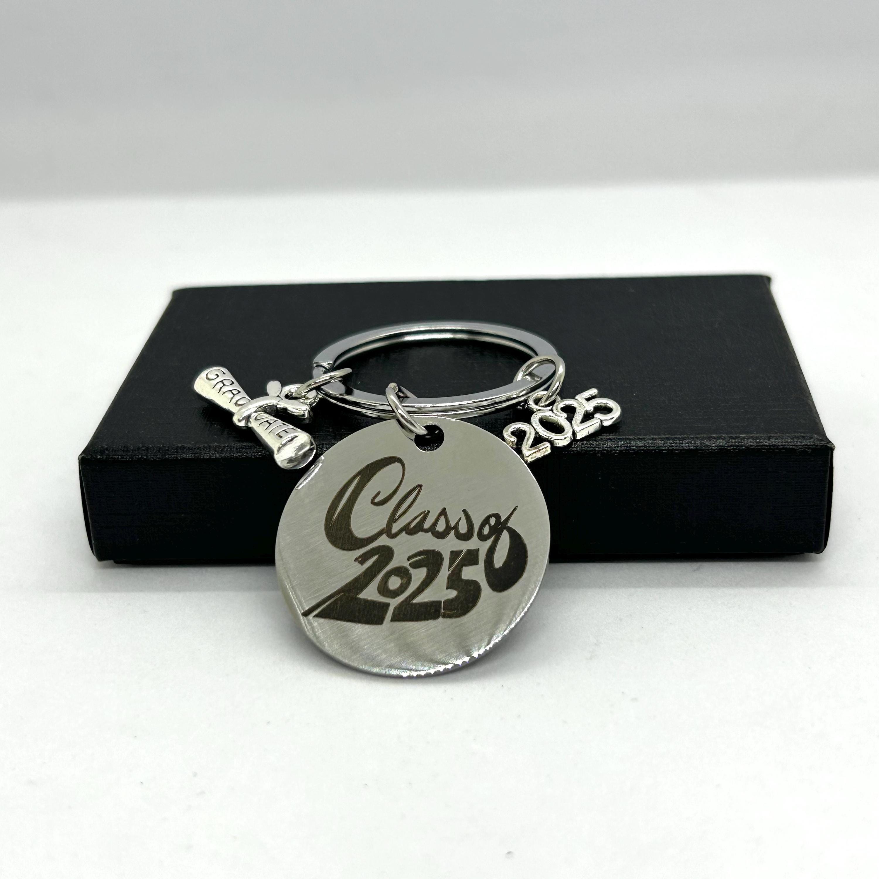 Personalized Graduation Gift Keychain , 2025 Trendy Graduate Key Ring ...
