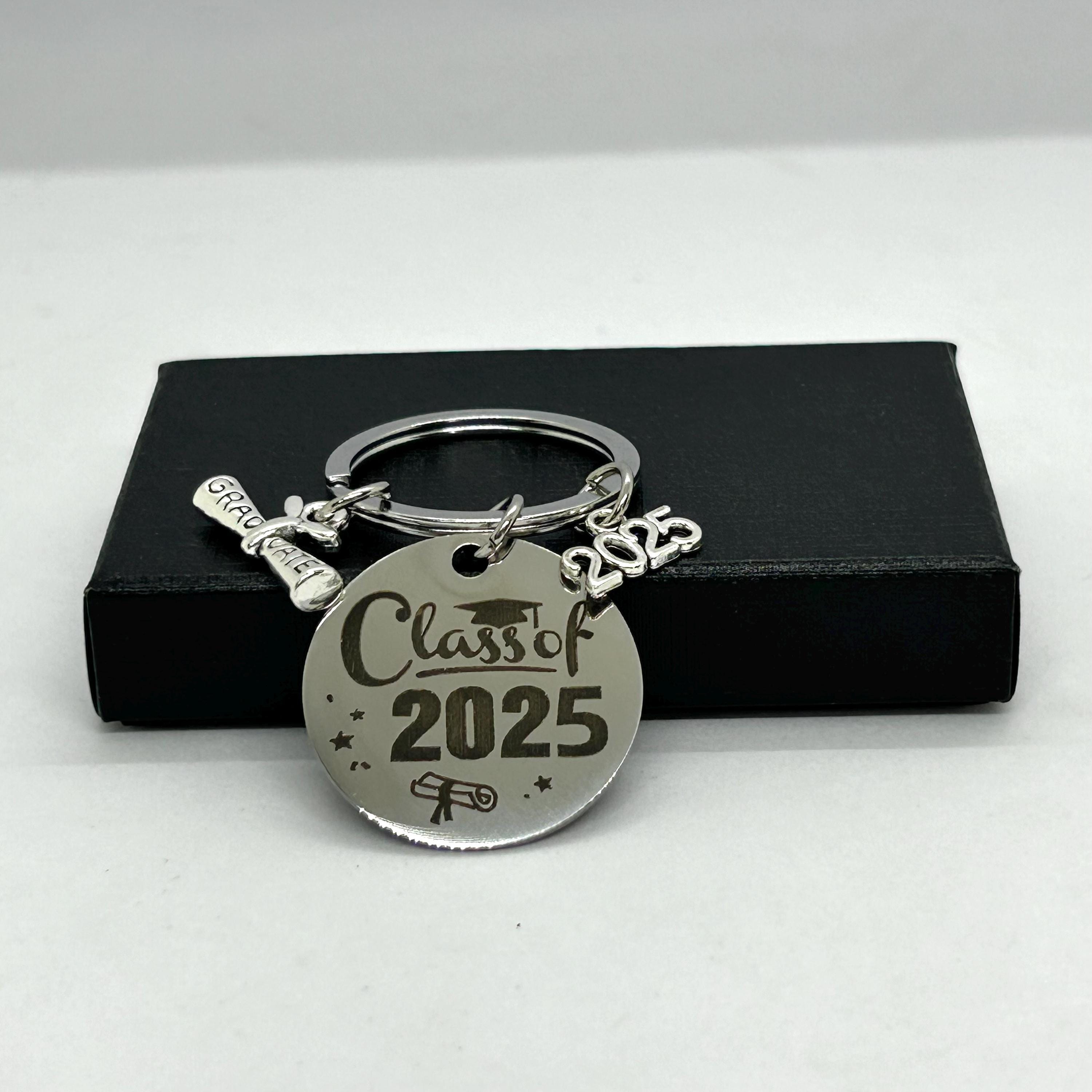 Personalized Graduation Gift Keychain , 2025 Trendy Graduate Key Ring ...