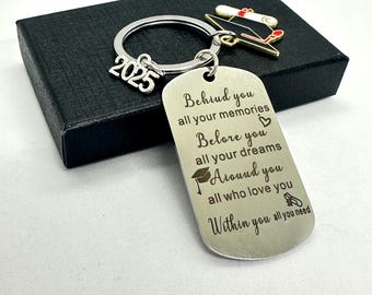 2025 Graduation Gift Keychain ，Personalized Graduate Key Chain for Her/Him, Trendy Gift Ideas for Graduates Party