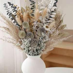 Natural Dried Flower Bouquet, Dried Thistle Echinops Flowers, Ideal Gift for Mother, The Country Cottage Collection for Home Décor, Wedding