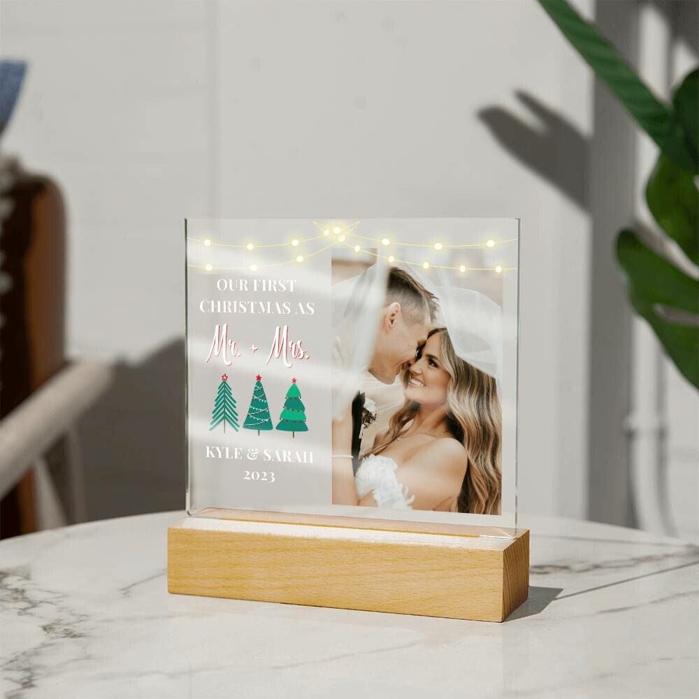 CUstom First Christmas Mr And Mrs Night Light , Gift For Couple