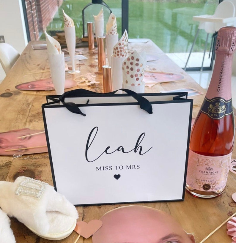 Personalised Will you be my Bridesmaid Bridesmaid Proposal gift bag, Will you be my Luxury proposal gift, Bride, Bridesmaid, image 3