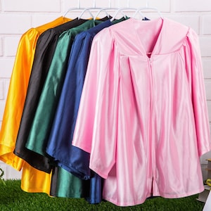5 couleurs-bonnet et robe de bal de fin d'études pour bébé, tenue de peignoir pour bébé et tout-petit, bonnet et robe de bal de fin d'études pour enfant, bonnet de remise de diplôme enfant 2025, robe avec pompon