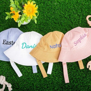 Babysolhatt, babybukett, broderad babysolhatt, monogram babybukett, anpassad småbarnsmössa för babyshowergåva för pojke och flickor