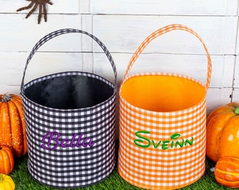 Personalized Halloween Basket, Embroidered Halloween Bucket, Kids Halloween Gift, Trick or Treat Bag, Monogram Halloween Bag, Tote,Candy Bag