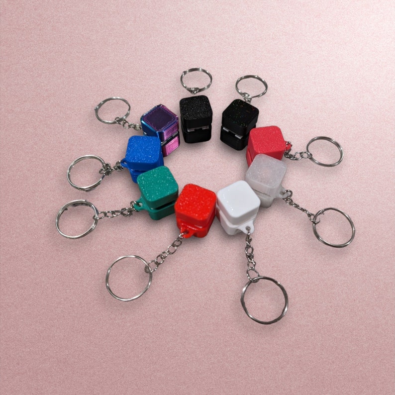 Keyboard Keycap Fidget Toy Keychain - Customizable Colors, Linear or ...
