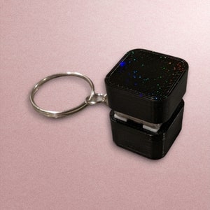 Keyboard Keycap Fidget Toy Keychain - Customizable Colors, Linear or Tactile Switch, Unique Tech Accessory, Stress Relief Toy | 3D Printed