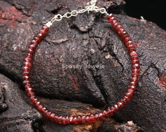 Bracelet de cheville/chakra de guérison grenat rouge véritable - Bijoux avec pierre de naissance de janvier - Cadeau pour la Saint-Valentin - Bracelet réglable en argent sterling