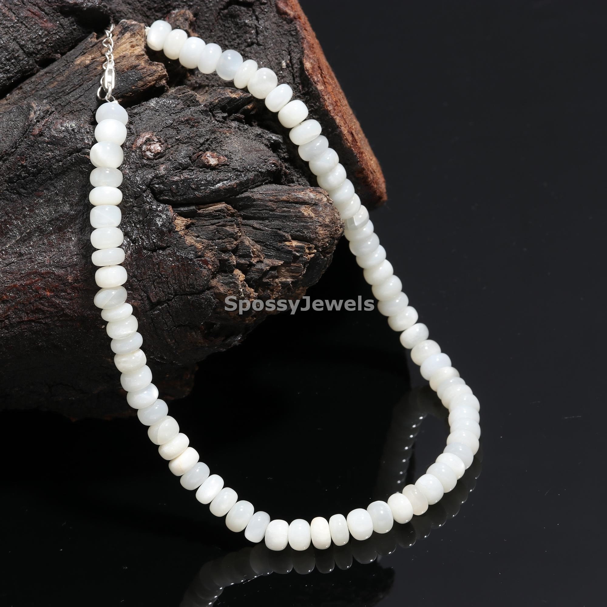 Graduated Moonstone Bead Necklace - Steven Kretchmer