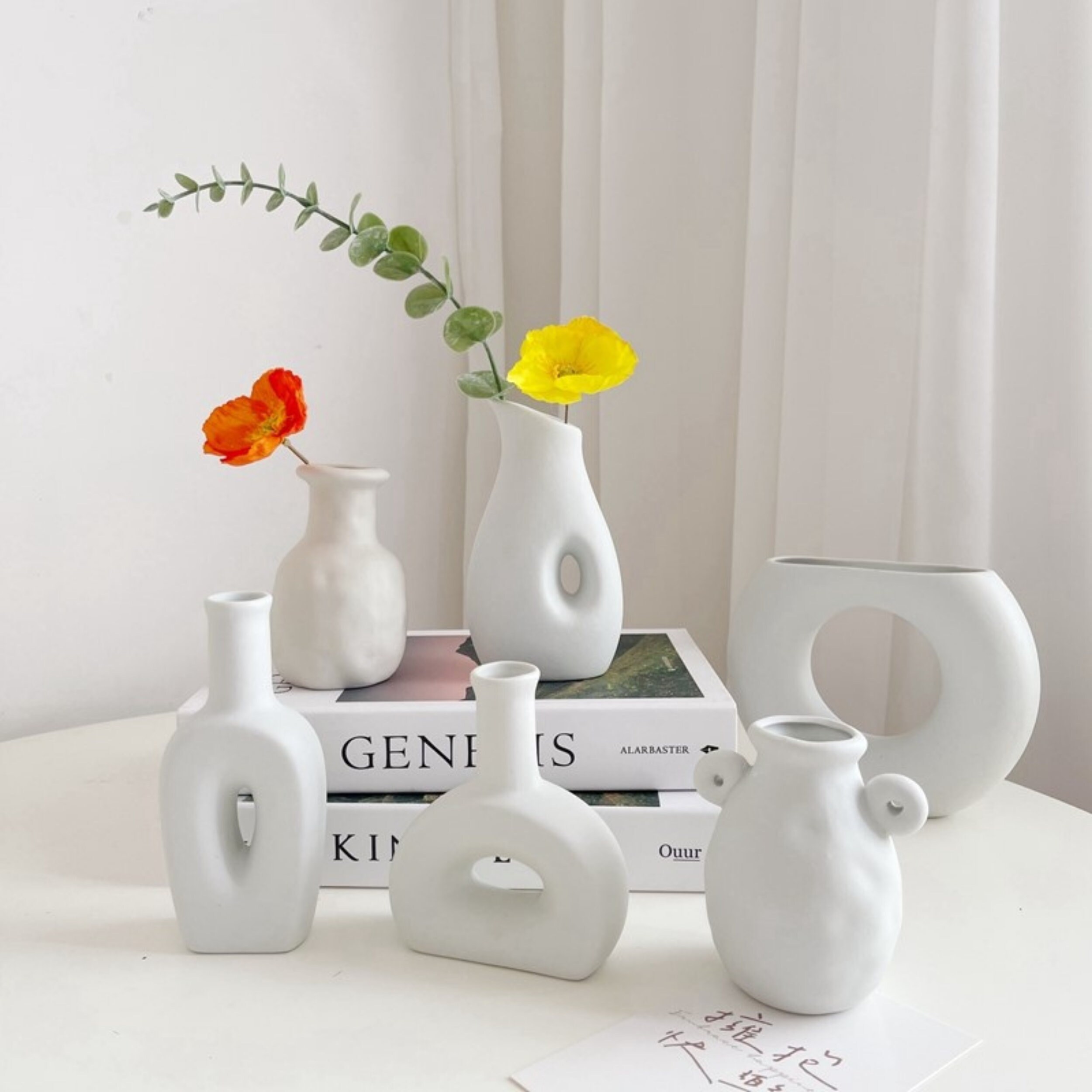 Vase En Céramique Abstrait