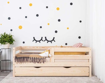 Lit cabane avec tiroir, Barreaux de Sécurité, lit enfant, lit cabane enfant, lit cabane, lit Montessori, lit enfant bois, lit au sol - LUNO