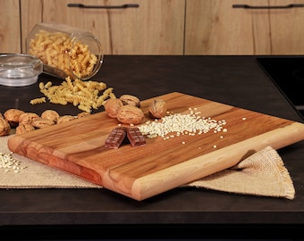 Tagliere in Legno da Cucina Artigianale in Legno Massello di Faggio con Prese per le mani - 100% Made in Italy con finitura ad Olio