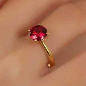 Bague solitaire en argent rubis, or 14 carats rond, alliance minimaliste, bague de fiançailles solitaire, bague en argent solitaire rubis