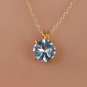 Aquamarine Round Necklace, March Birthstone Necklace, Solid Gold and Solitarie Silver Necklace, Solitaire Necklace, Minimalist Necklace