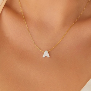 Collar de letra de ópalo, collar de letra de ópalo blanco, collar de letra, collar de ópalo, collar de ópalo de letra Danity, collar de ópalo de letra