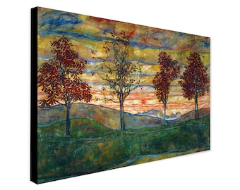 Op de afbeelding: Een schilderij van drie bomen met rode bladeren tegen een achtergrond van een kleurrijke zonsondergang. De lucht is een mix van blauw, geel en oranje, met wolken die in lagen zijn geschilderd. De bomen zijn gesilhouetteerd tegen de zonsondergang, wat een dramatische en vredige scène creëert.