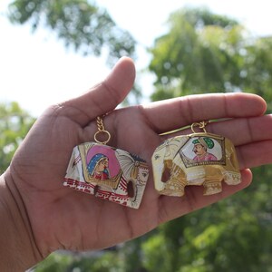 Wooden Hand Painted Elephant Keychain, 3D Handmade Wooden Elephant, Indian KIng Queen Painted, Wood carvings, Wooden Keytag, Unique Keyrings image 7