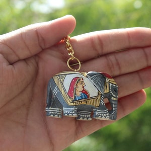 Wooden Hand Painted Elephant Keychain, 3D Handmade Wooden Elephant, Indian KIng Queen Painted, Wood carvings, Wooden Keytag, Unique Keyrings image 3