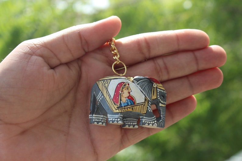 Wooden Hand Painted Elephant Keychain, 3D Handmade Wooden Elephant, Indian KIng Queen Painted, Wood carvings, Wooden Keytag, Unique Keyrings image 3