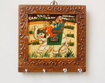 Handmade Rajasthani Wooden Key Holder/ Key Hanger- 4 Keys Holder/ Wall Hanging /Indian Handicraft / Home Decoration - Gift