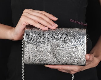 Silver Metal Clutch Indian Handmade Silver Metal Party Sling Bag /Ethnic Handmade Vintage Style Purse, Hand Clutch  [Silver]