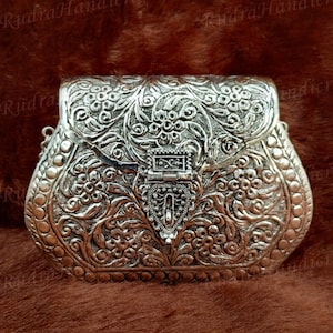 Silver Metal Clutch Indian Handmade Silver Metal Party Sling Bag /Ethnic Handmade Vintage Style Purse, Hand Clutch  [Silver]