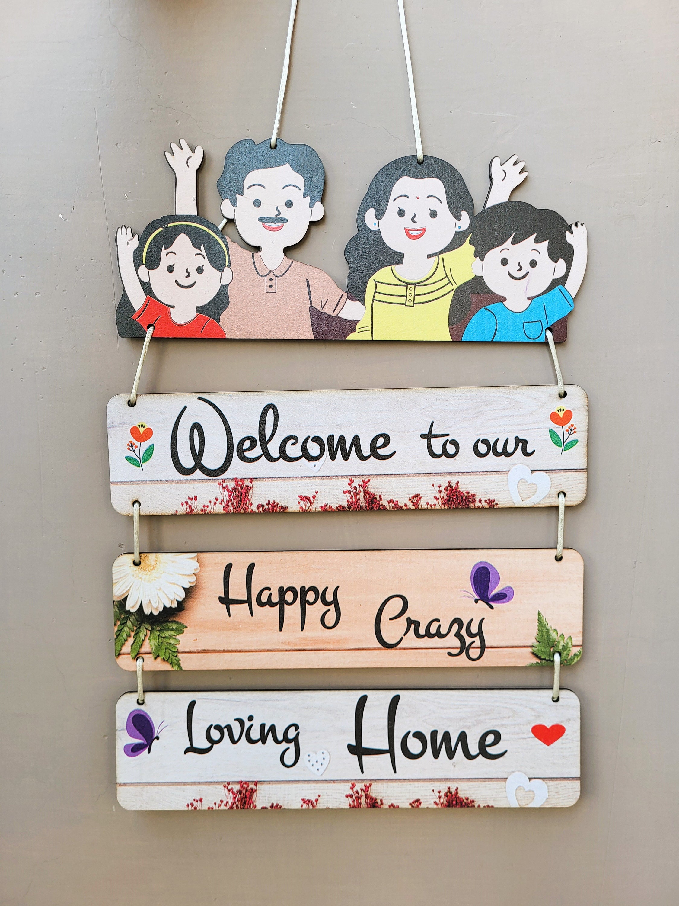 Beautiful Wooden Family Welcome Sign Wall Hanging Board/ Decorative ...