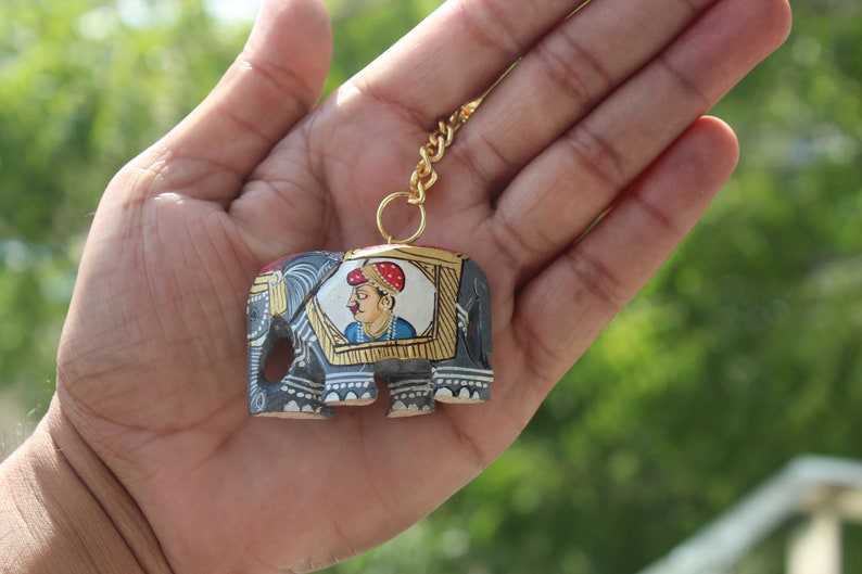 Wooden Hand Painted Elephant Keychain, 3D Handmade Wooden Elephant, Indian KIng Queen Painted, Wood carvings, Wooden Keytag, Unique Keyrings image 2