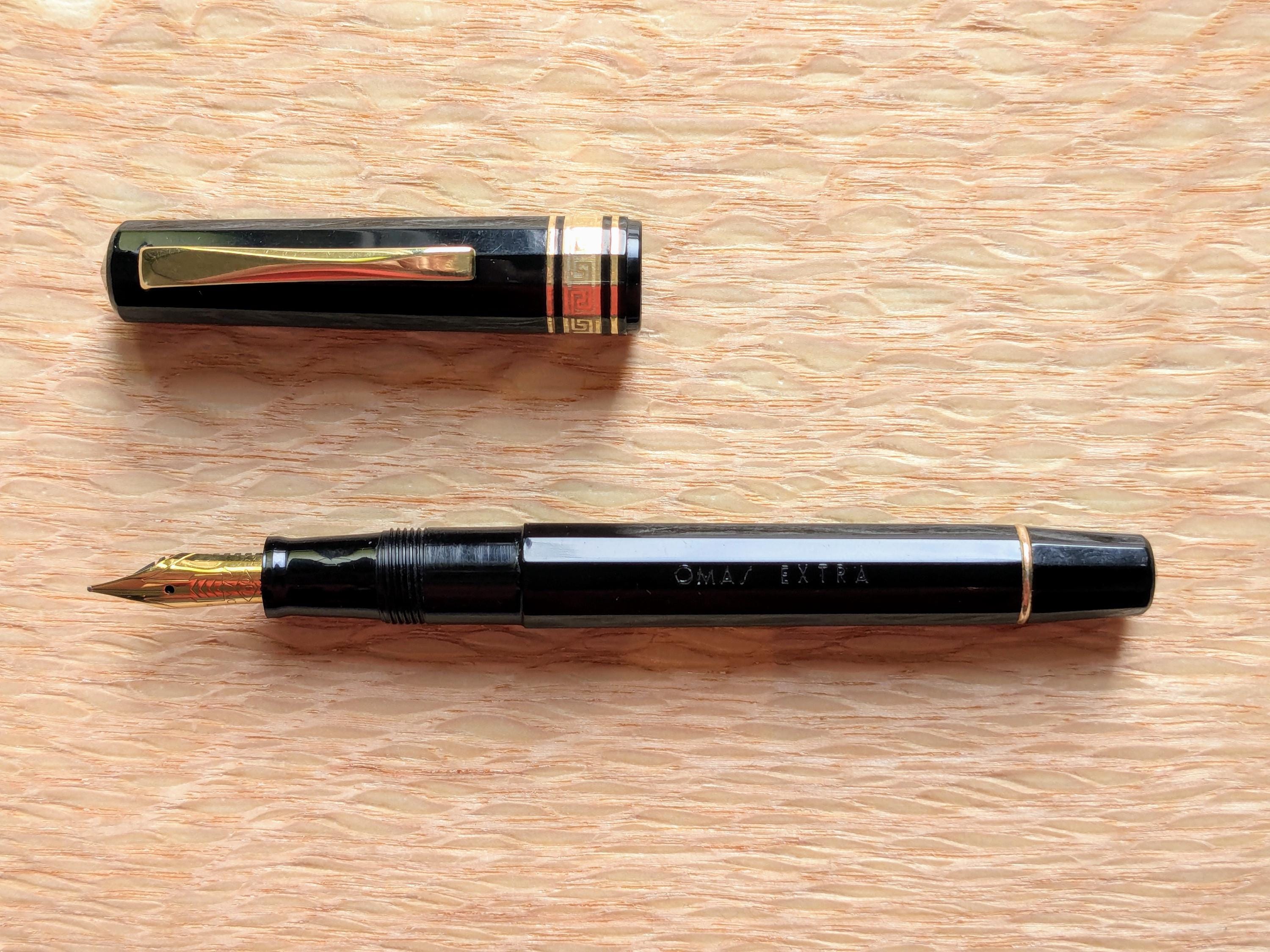 OMAS Extra - レディースサイズ - 万年筆 - ゴールド仕上げ - 18Kペン